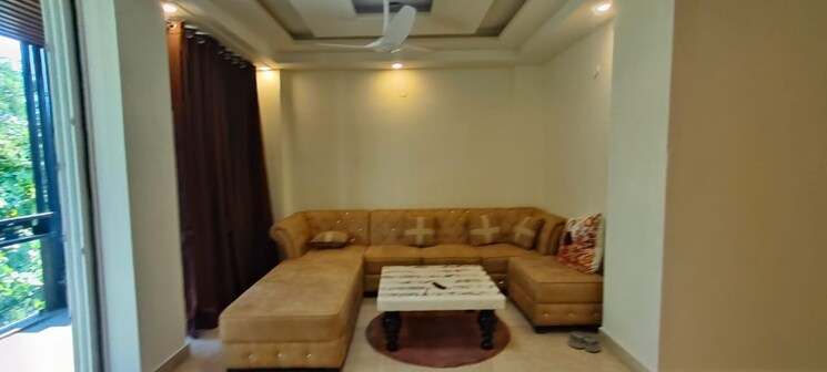 Living Room, sector 45 3 Bedroom 2200 Sq.Ft. Builder Floor In Sector 45 Gurgaon 8984081