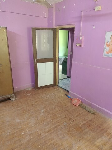 Room in 1 BHK Apartment at Blue Gulmohar CHS, Kalwa – for Rent