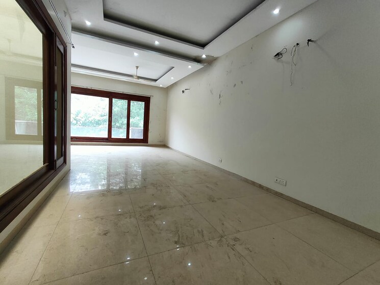 Room, sector 45 2 Bedroom 1600 Sq.Ft. Builder Floor In Sector 45 Gurgaon 8984105