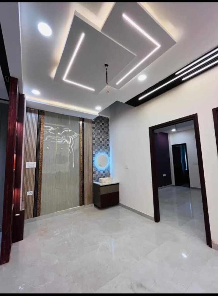 Master Bedroom, arsha-madhav-greens 3 Bedroom 1000 Sq.Ft. Independent House In Gomti Nagar Lucknow 8984151
