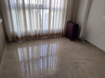 Furnished Amenities in 1 BHK Apartment at Hiranandani Sorrento, Powai – for Rent
