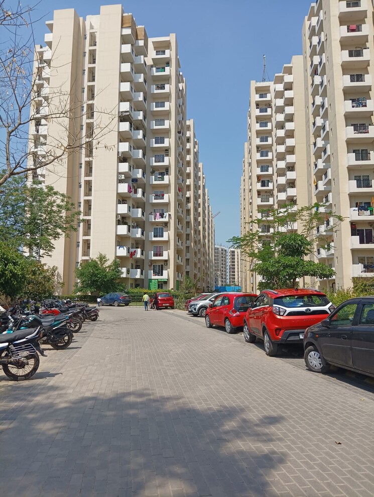 Exterior View, gls-arawali-homes-phase-2 3 Bedroom 645 Sq.Ft. Apartment In Sohna Sector 4 Gurgaon 8984268