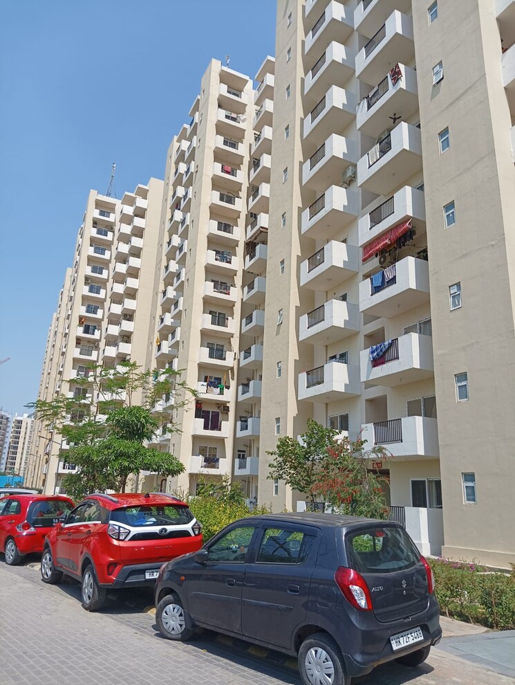 Exterior View, gls-arawali-homes-phase-2 3 Bedroom 645 Sq.Ft. Apartment In Sohna Sector 4 Gurgaon 8984268