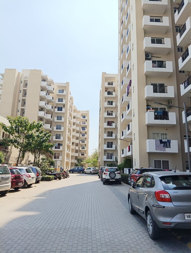 Exterior View, gls-arawali-homes-phase-2 3 Bedroom 645 Sq.Ft. Apartment In Sohna Sector 4 Gurgaon 8984268