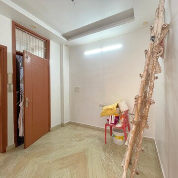 Room in 3 BHK Builder Floor at Rohini Sector 23 – for Rent