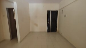 Room in 1 RK Apartment at Dev Niketan, Dahisar East – for Sale