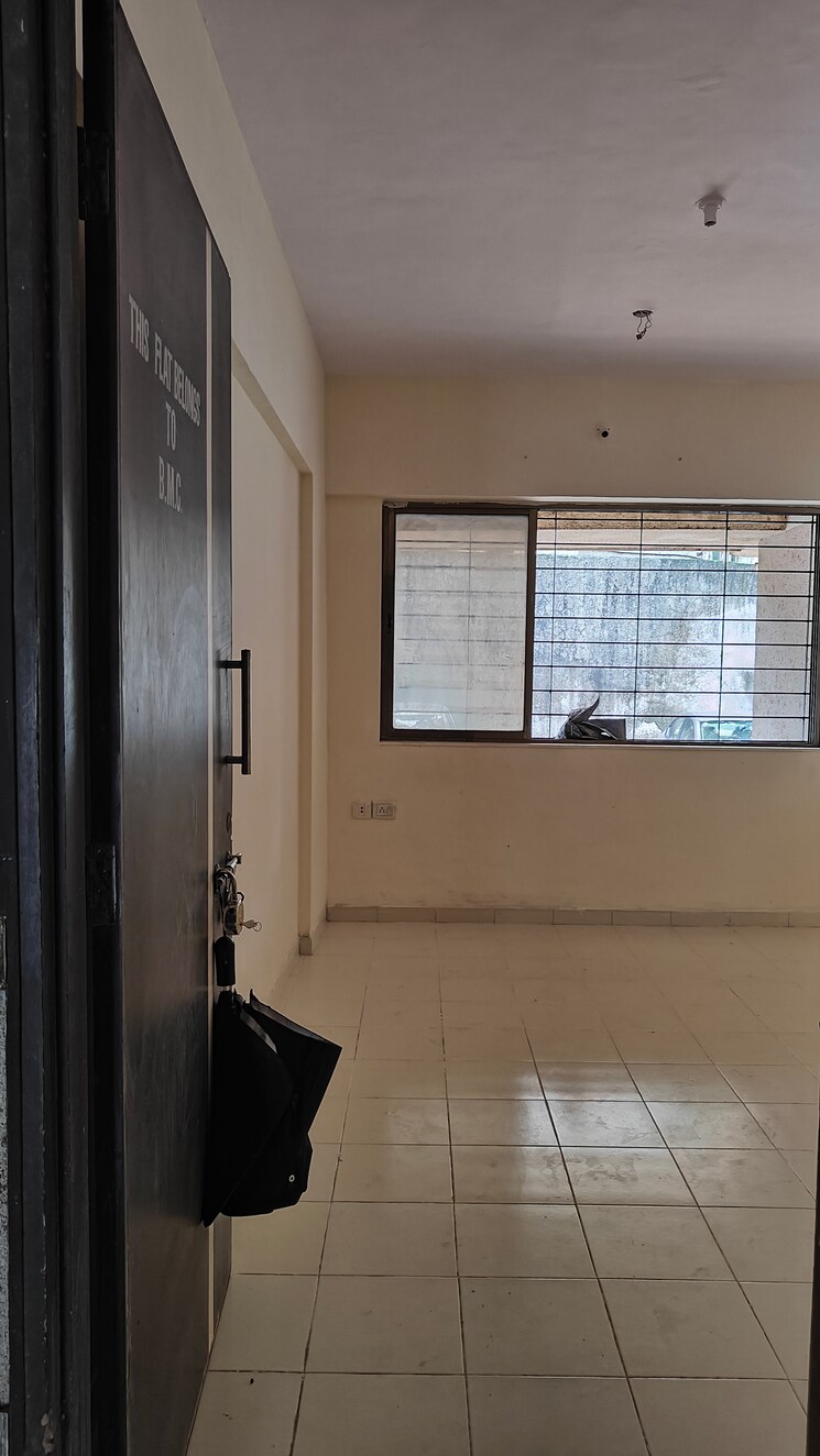 Bathroom, dev-niketan 1 RK 252 Sq.Ft. Apartment In Dahisar East Mumbai 8984251