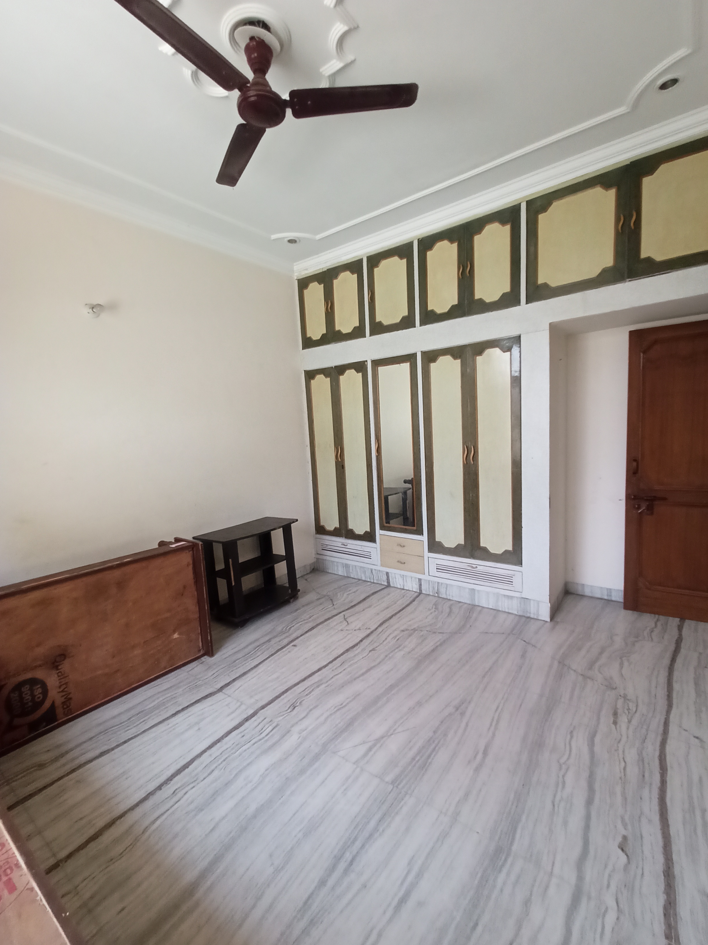 2 BHK Independent House For Rent in Sector 7