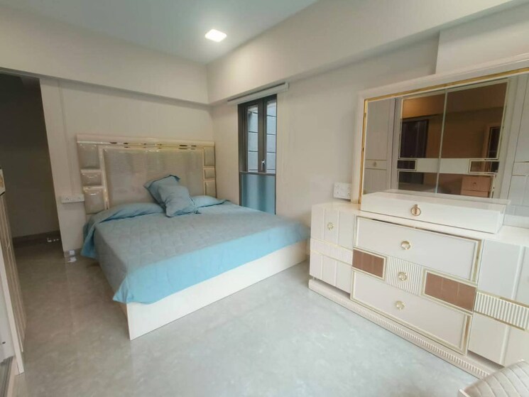 Master Bedroom, andheri west 4 Bedroom 2000 Sq.Ft. Apartment In Andheri West Mumbai 8984302