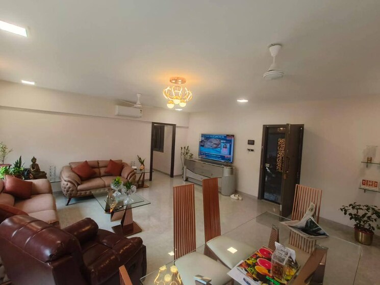 Living Room, andheri west 4 Bedroom 2000 Sq.Ft. Apartment In Andheri West Mumbai 8984302
