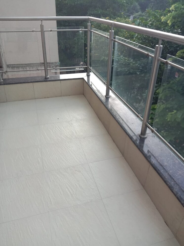 Balcony, shree-bal-kapil-aasmant 4 Bedroom 2600 Sq.Ft. Villa In Pashan Pune 8984286