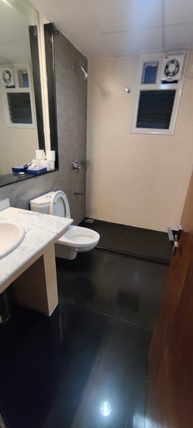 Bathroom, vista-tribute 3 Bedroom 2200 Sq.Ft. Apartment In Shanthala Nagar Bangalore 8984314