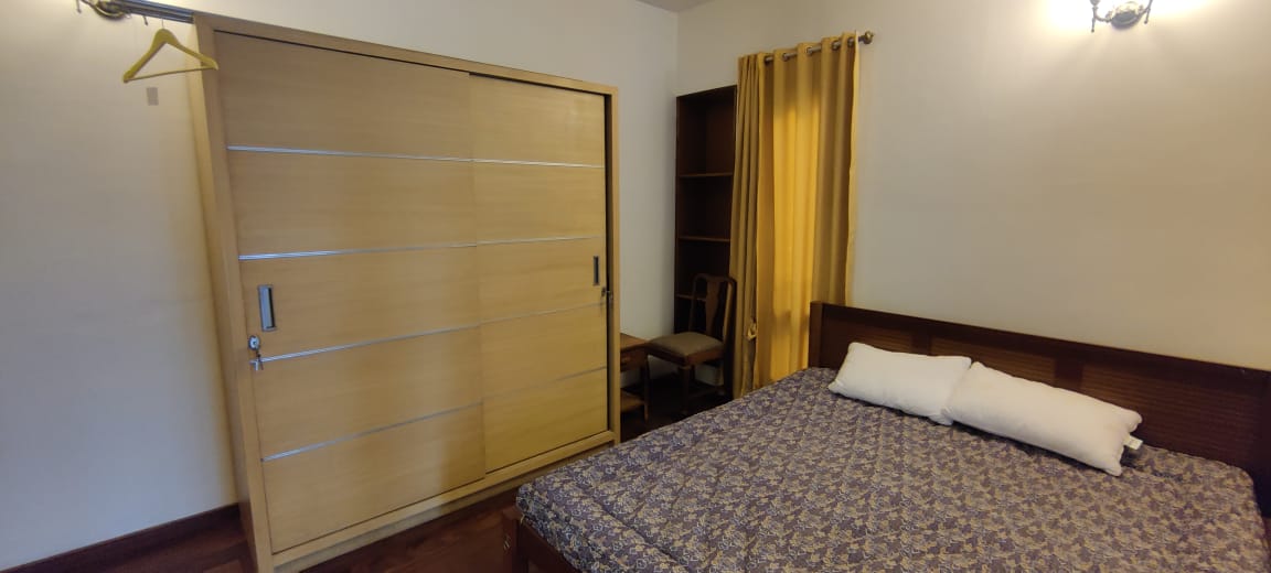 3 BHK + Servant Room Apartment For Rent in Vista Tribute