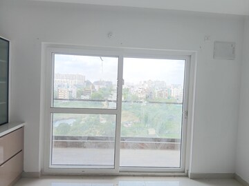 Room in 3 BHK Apartment at RNP 1, Kondapur – for Rent
