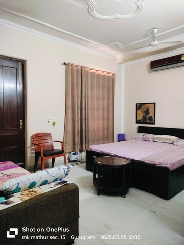 Bedroom in 4 BHK Builder Floor at Milestone 32nd Avenue, Sector 15 – for Rent