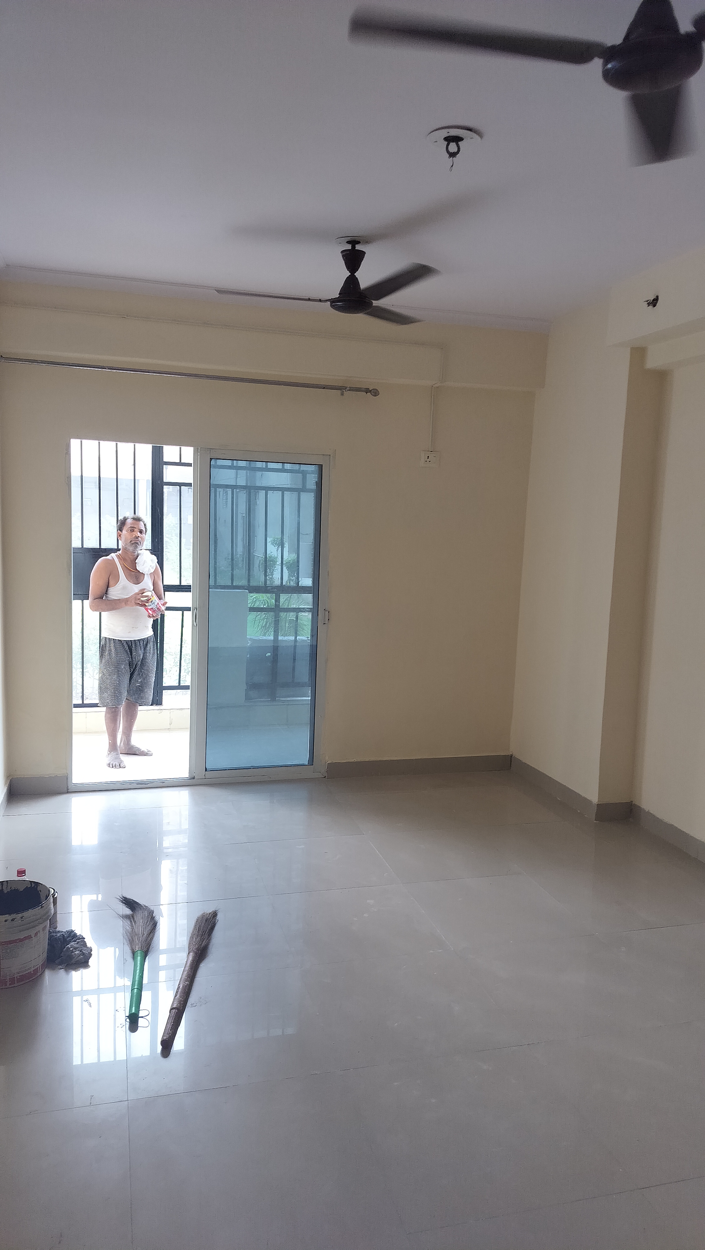 2 BHK + Study Room Apartment For Rent in Gardenia Gateway