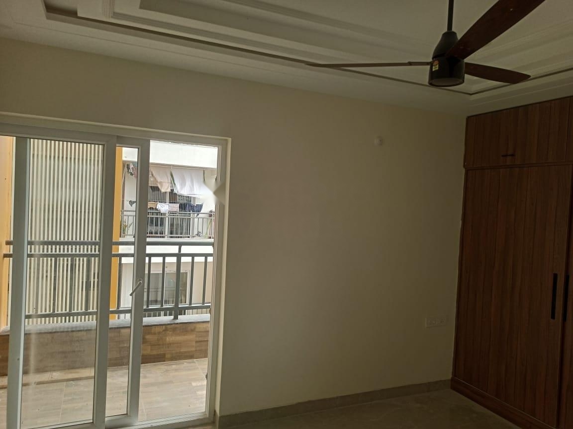 3 BHK 1935 Sq.Ft. Apartment in Hallmark Skyrena