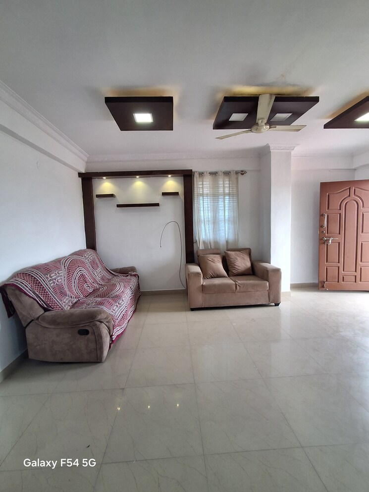 Living Room, sk-towers-rt-nagar 2 Bedroom 1300 Sq.Ft. Penthouse In Rt Nagar Bangalore 8984392