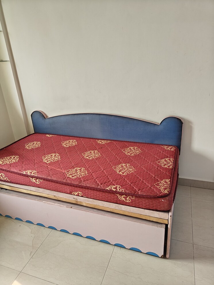 Bedroom, dlf-ridgewood-estate 3 Bedroom 1443 Sq.Ft. Apartment In Dlf Phase iv Gurgaon 8984352