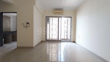 Room in 2 BHK Apartment at Arihant Abhilasha, Kharghar – for Sale