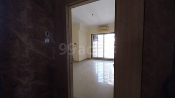 Room in 2 BHK Apartment at Arihant Abhilasha, Kharghar – for Sale