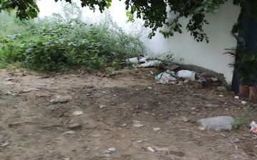 Plot For Sale in Sector 65