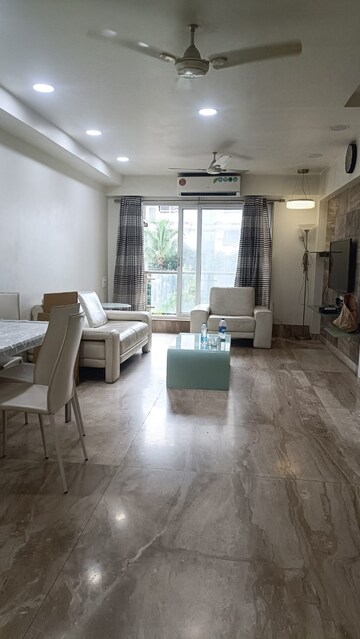 Living Room in 3 BHK Apartment at Elizabeth Home, Santacruz West – for Rent