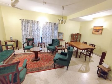 Living Room in 3 BHK Apartment at Konark Enclave, Bund Garden Road – for Sale
