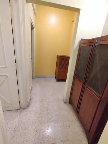 Room in 3 BHK Apartment at Konark Enclave, Bund Garden Road – for Sale