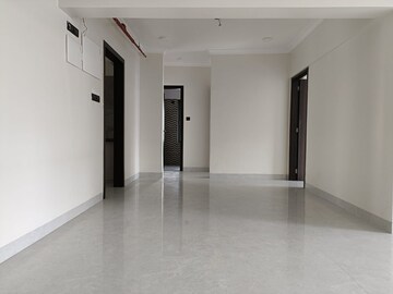 3 BHK Apartment For Rent in Zindagi CHS, Khar West