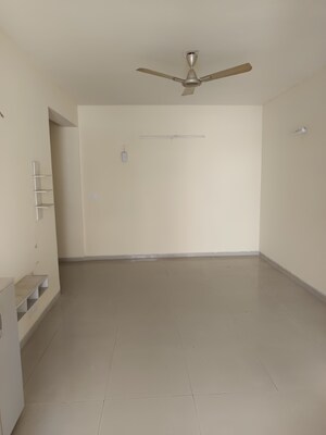 Room in 2 BHK Apartment at Adani Aangan, Sector 89a – for Rent