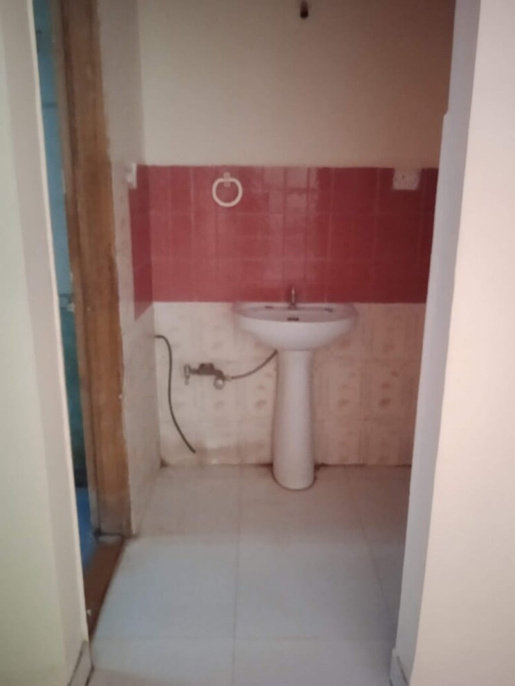 Bathroom, siddhivinayak-ginger 2 Bedroom 874 Sq.Ft. Apartment In Pimple Saudagar Pune 8984425