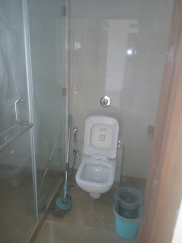 Bathroom in 3 BHK Apartment at Leocadia Apartment, Santacruz West – for Rent