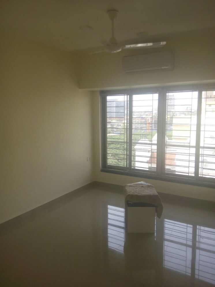 Room, leocadia-apartment 3 Bedroom 800 Sq.Ft. Apartment In Santacruz West Mumbai 8984414