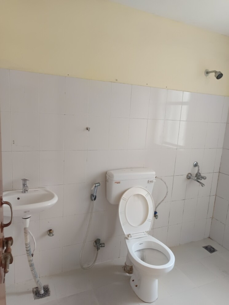 Bathroom, adani-aangan 2 Bedroom 625 Sq.Ft. Apartment In Sector 89a Gurgaon 8984450
