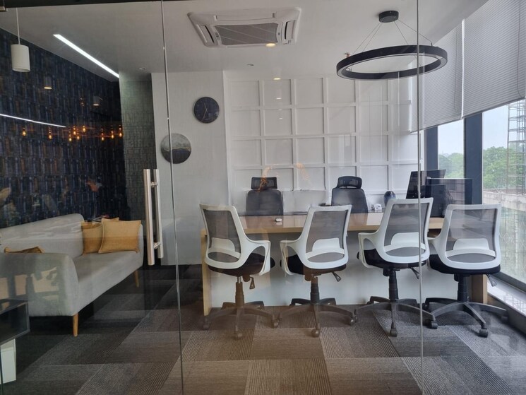 Team Area, viman nagar Commercial Office Space 9100 Sq.Ft. In Viman Nagar Pune 8984426