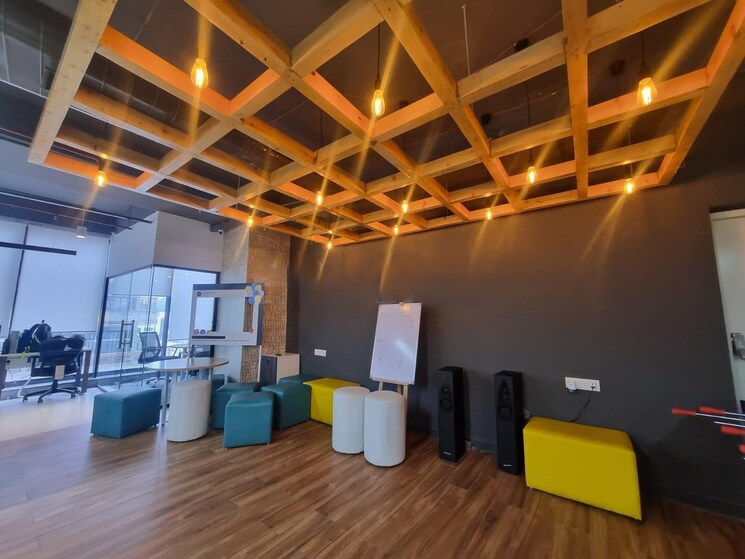 Team Area, viman nagar Commercial Office Space 9100 Sq.Ft. In Viman Nagar Pune 8984426