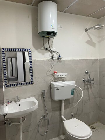 Team Area in 3 BHK Apartment at Smart World Orchard, Sector 61 – for Sale