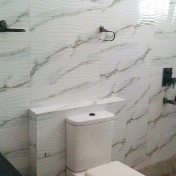 Bathroom in 4 BHK Independent House at RWA Apartments Sector 50, Sector 50 – for Rent