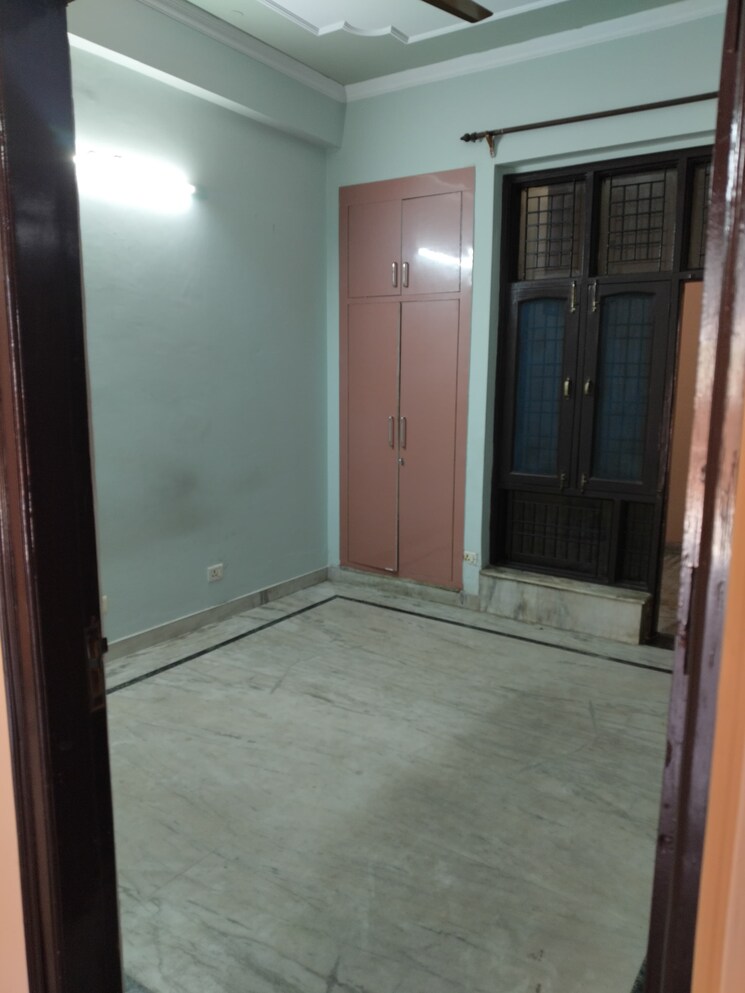 Bedroom, cosmic-residency-apartment 1 RK 450 Sq.Ft. Builder Floor In Ashok Nagar Delhi 8984500