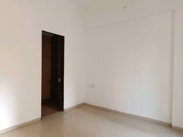 Room in 2 BHK Apartment at Simran Sapphire, Kharghar – for Sale