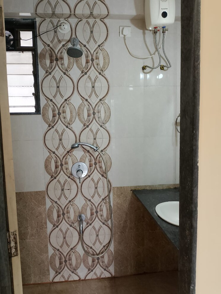 Bathroom, mahavir-heritage-chs 2 Bedroom 1250 Sq.Ft. Apartment In Kharghar Sector 35g Navi Mumbai 8984553