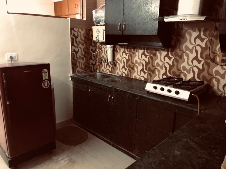 Kitchen, south delhi Pg For Girls In South Delhi 8984653