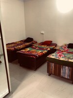 1100 Sq.Ft. Pg in Dayanand Colony 