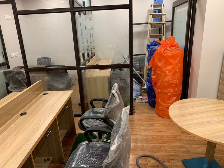 Team Area, mani-casadona Commercial Office Space 721 Sq.Ft. In New Town Kolkata 8984573