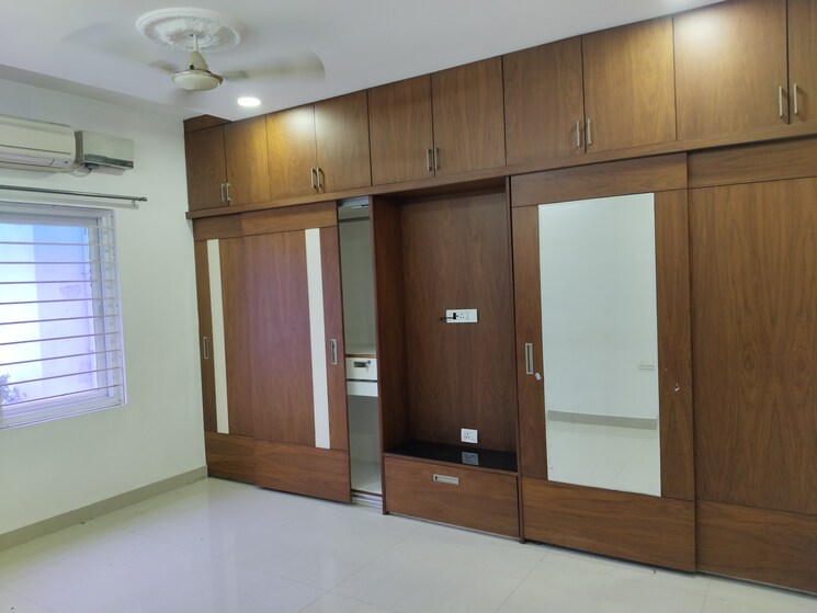 Room, kavuri-hills 3 Bedroom 1750 Sq.Ft. Apartment In Madhapur Hyderabad 8984598
