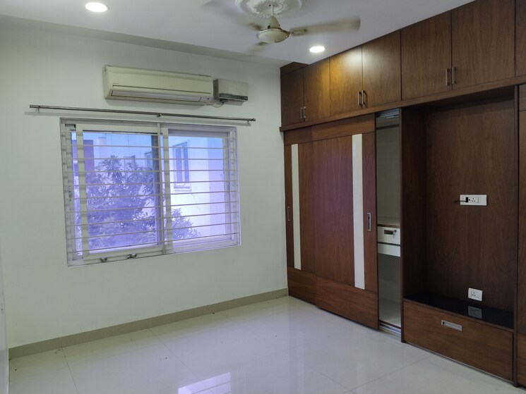 Room, kavuri-hills 3 Bedroom 1750 Sq.Ft. Apartment In Madhapur Hyderabad 8984598