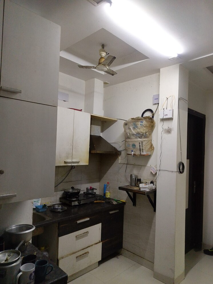 Team Area, karol bagh 1 Bedroom 650 Sq.Ft. Independent House In Karol Bagh Delhi 8984608