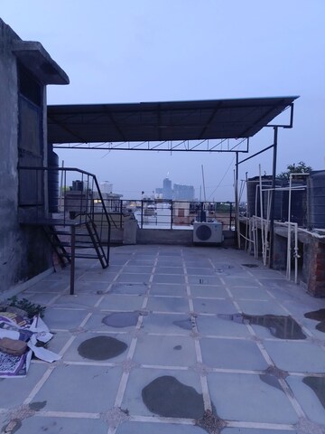 1 BHK Independent House – Exterior View View at Karol Bagh - for Rent
