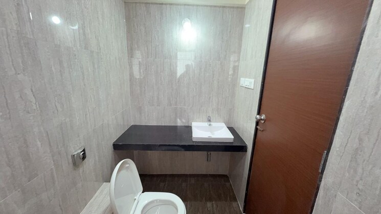 Bathroom, alliance-fortuna-blue 2 Bedroom 749 Sq.Ft. Apartment In Lower Parel Mumbai 8984597